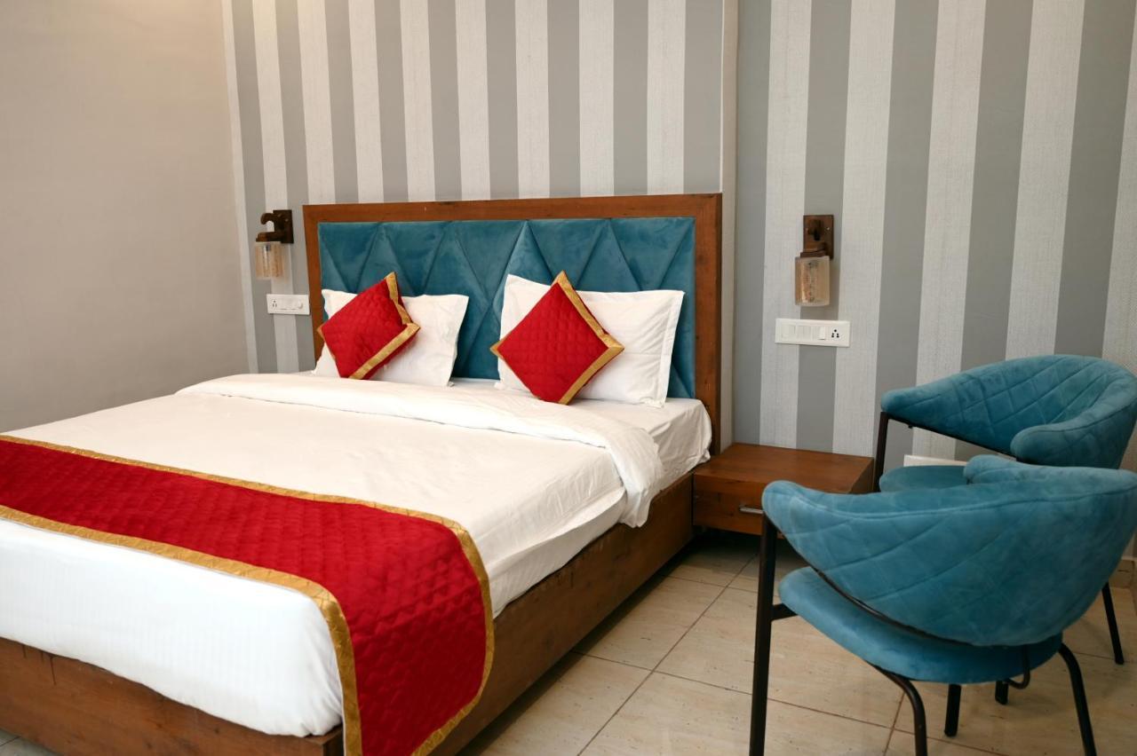 Hotel Singla Residency Kangra Ngoại thất bức ảnh