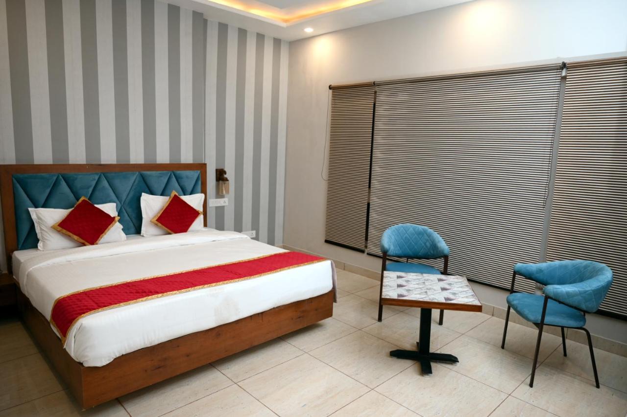 Hotel Singla Residency Kangra Ngoại thất bức ảnh